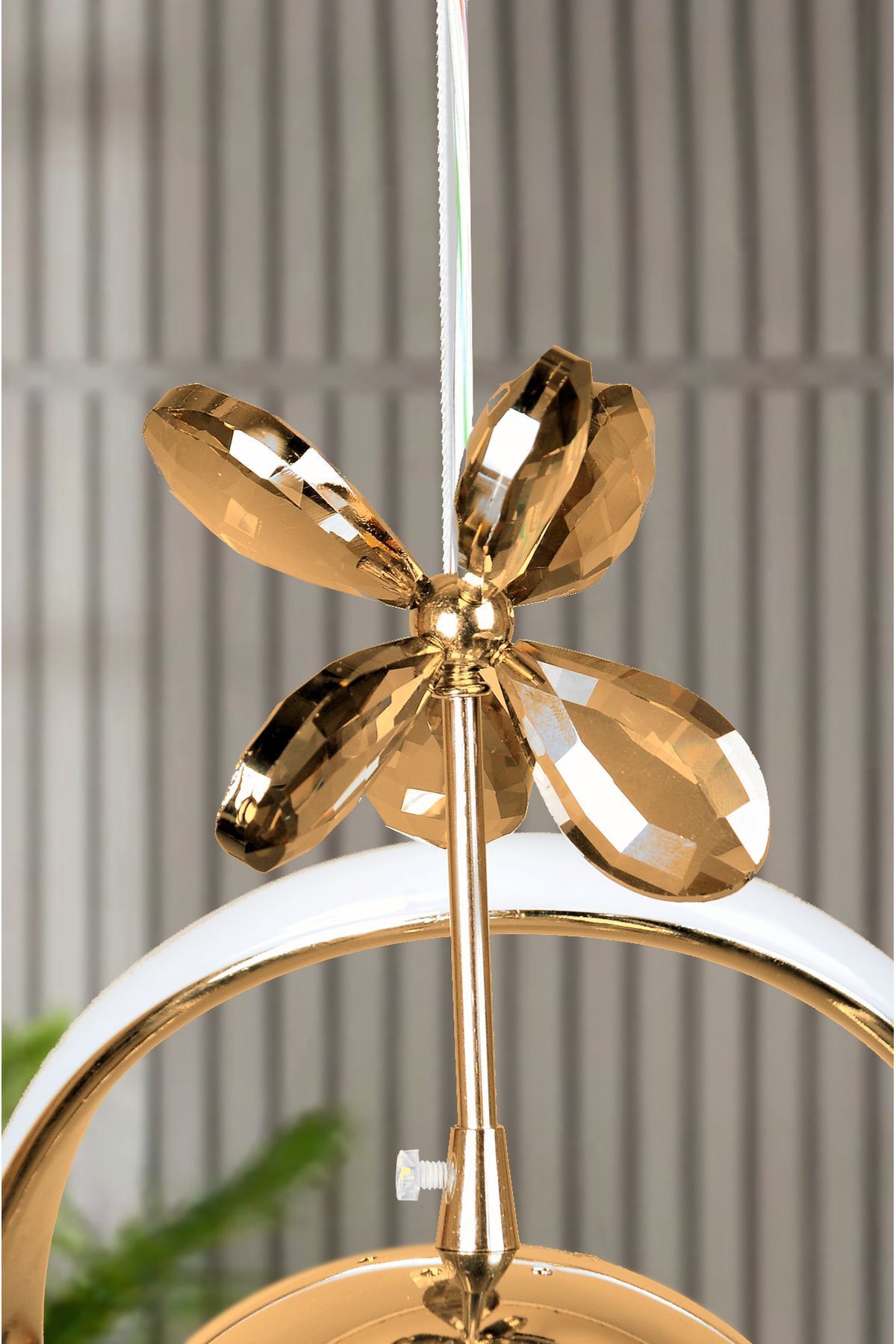 Clasy Model Gold Kaplama 3 Renk Metal Salon Mutfak Oturma Yatak Odası Modern Led Sarkıt Avize - Görsel 3